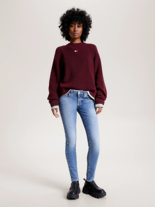 Tommy Jeans dámske svetlo modré džínsy SOPHIE