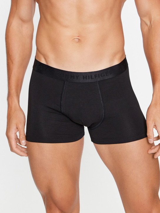 Tommy Hilfiger pánske čierne boxerky 3 pack