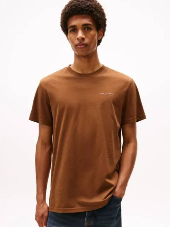 TJM SLIM LINEAR CHEST TEE EXT