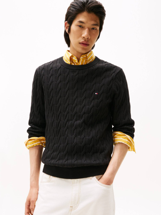 Tommy Hilfiger pánsky čierny sveter