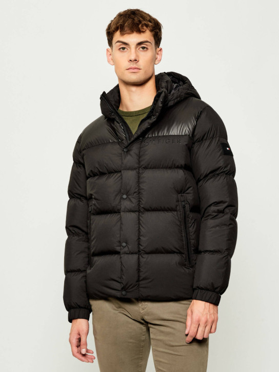 Tommy Hilfiger pánska čierna bunda