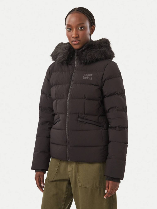 Tommy Jeans dámska čierna bunda