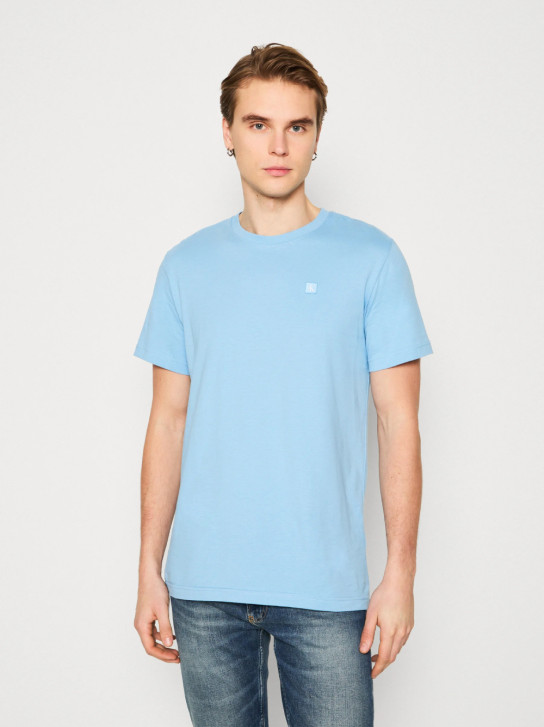 Calvin Klein pánske svetlo modré tričko