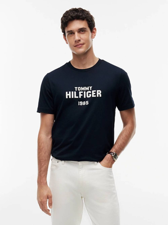 Tommy Hilfiger pánske tmavo modré tričko s potlačou