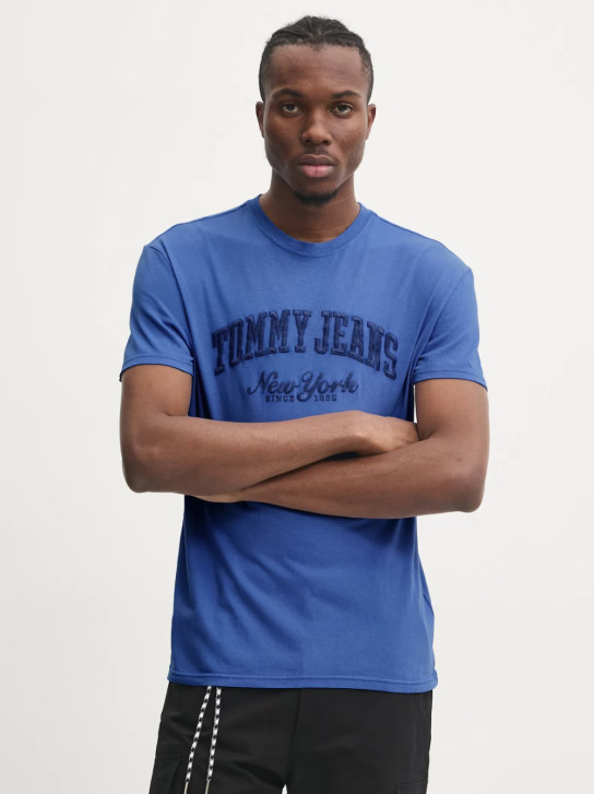 TJM REG VINTAGE VARSITY TEE