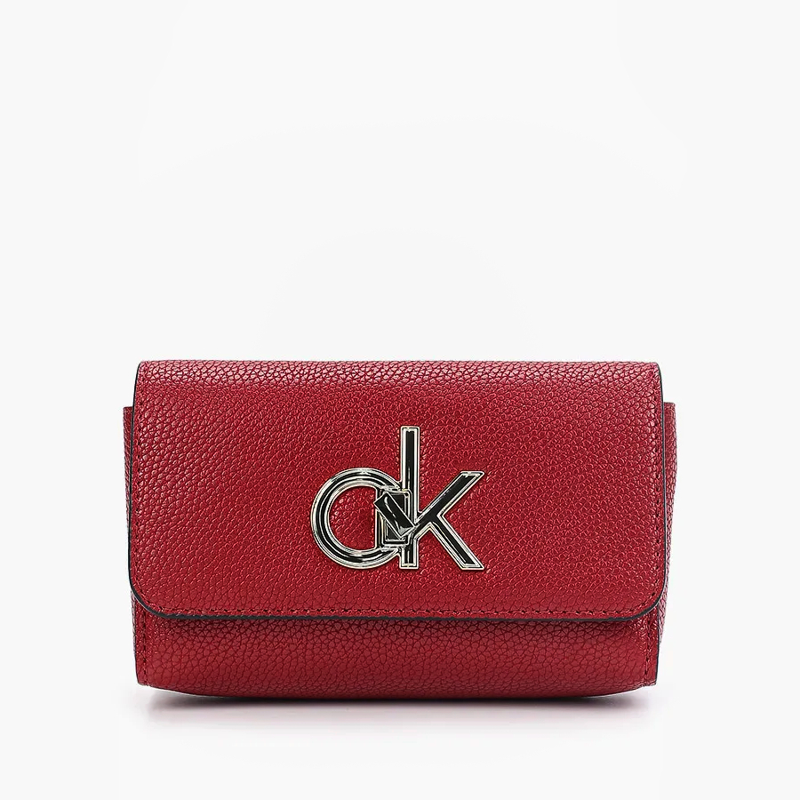 detail Calvin Klein dámska vínová ľadvinka Re-Lock